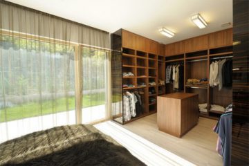 Các kiểu tủ quần áo giúp tận dụng tối đa không gian nhà bạn